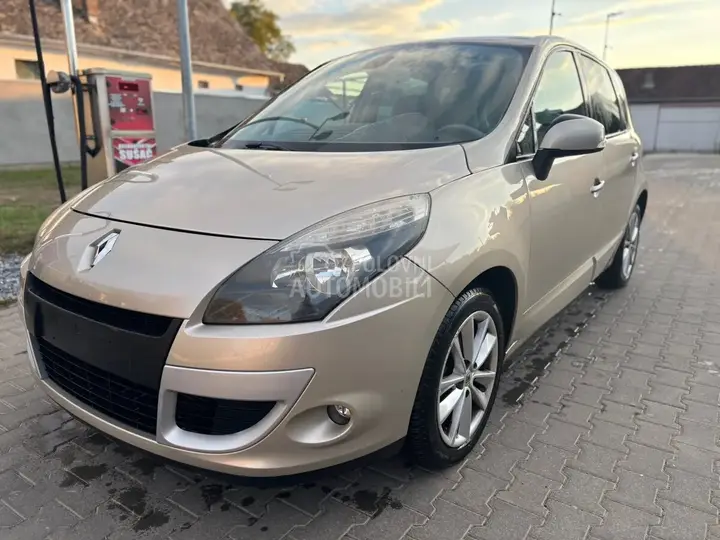 Renault Scenic 2010 photo 3