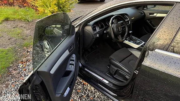 Audi A5 2012 photo 5