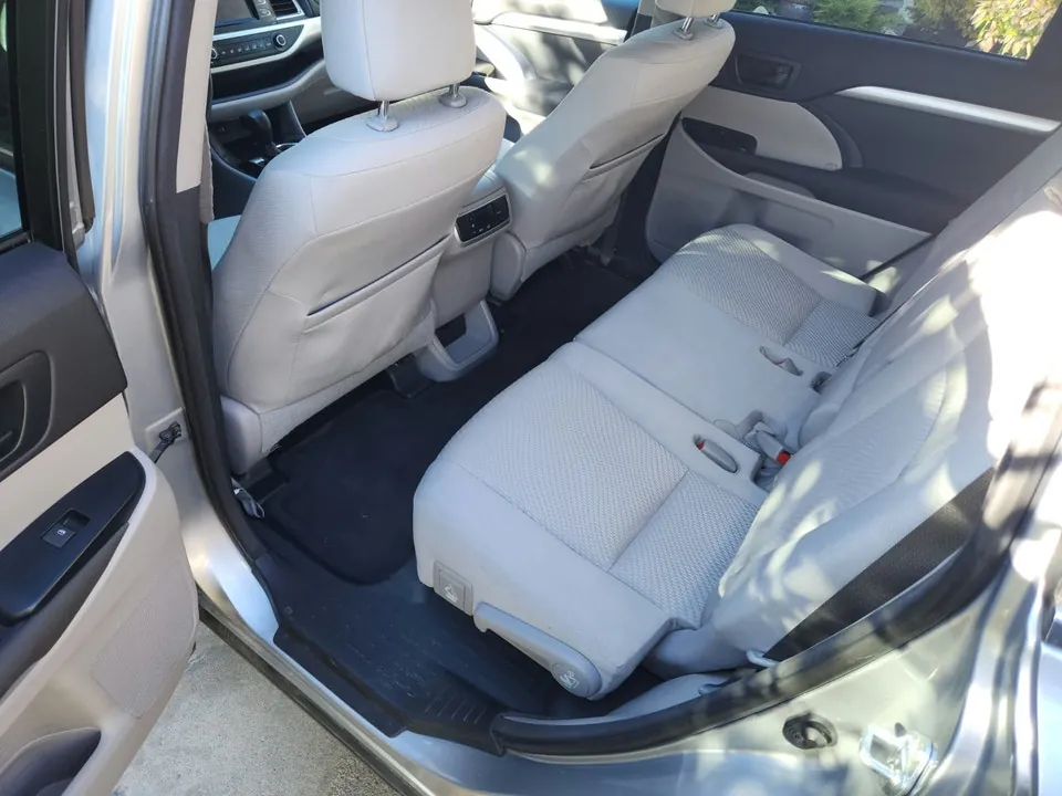Toyota Highlander 2015 photo 4