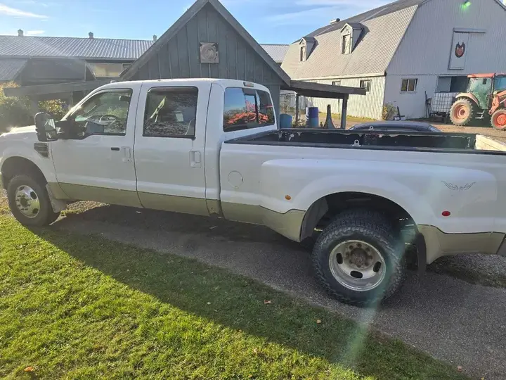 Ford F350 2010 photo 3