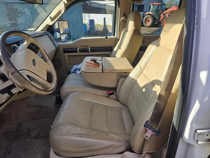 Ford F350 2010 photo 4