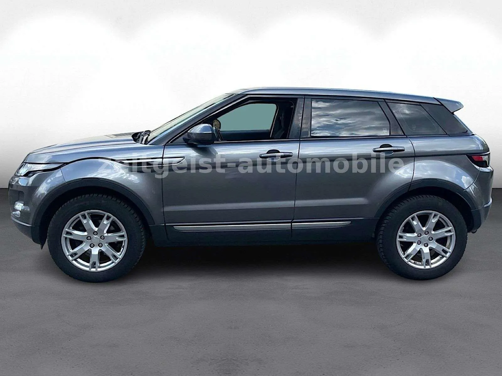 Land Rover Range Rover Evoque 2015 photo 4