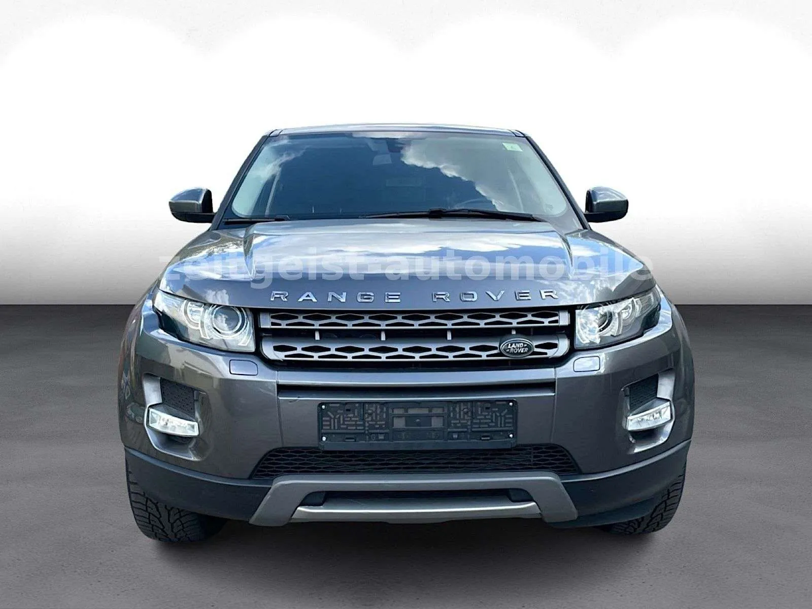 Land Rover Range Rover Evoque 2015 photo 2
