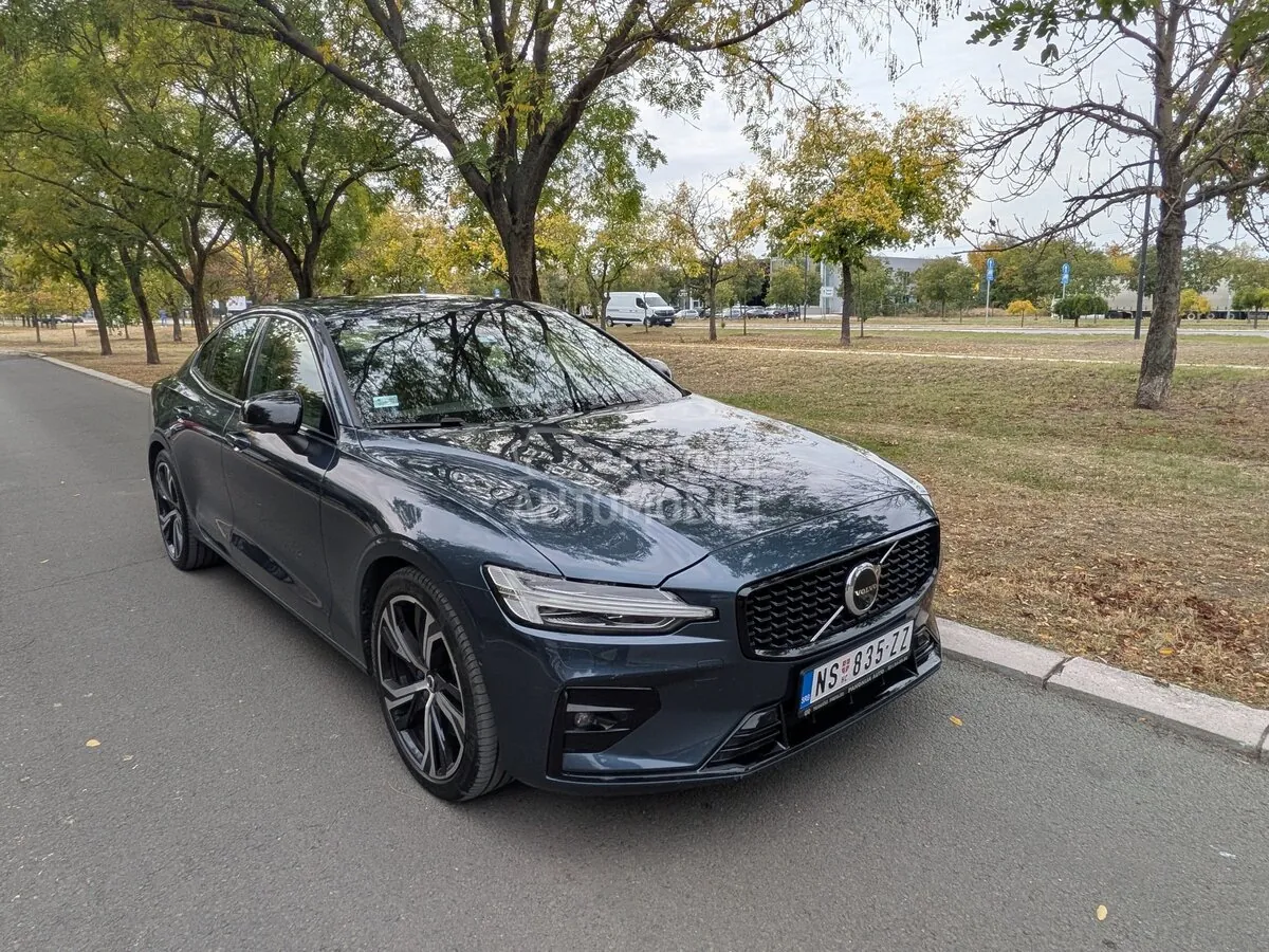 Volvo S60 2024 photo 4