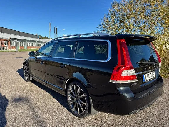 Volvo V70 2016 photo 3