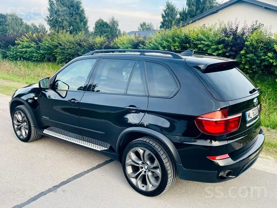 BMW X5 2012 photo 5