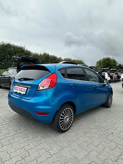 Ford Fiesta 2014 photo 5