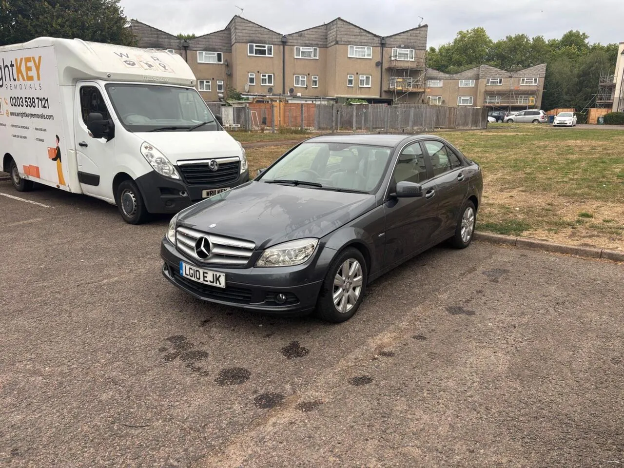 Mercedes-Benz C-Class 2010 photo 2