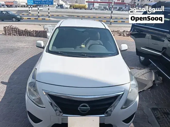 Nissan Sunny 2015 photo 3