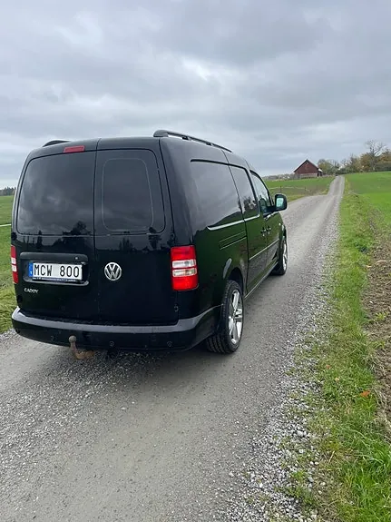 Volkswagen Caddy Maxi 2012 photo 2