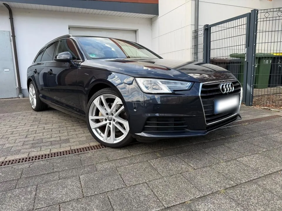 Audi A4