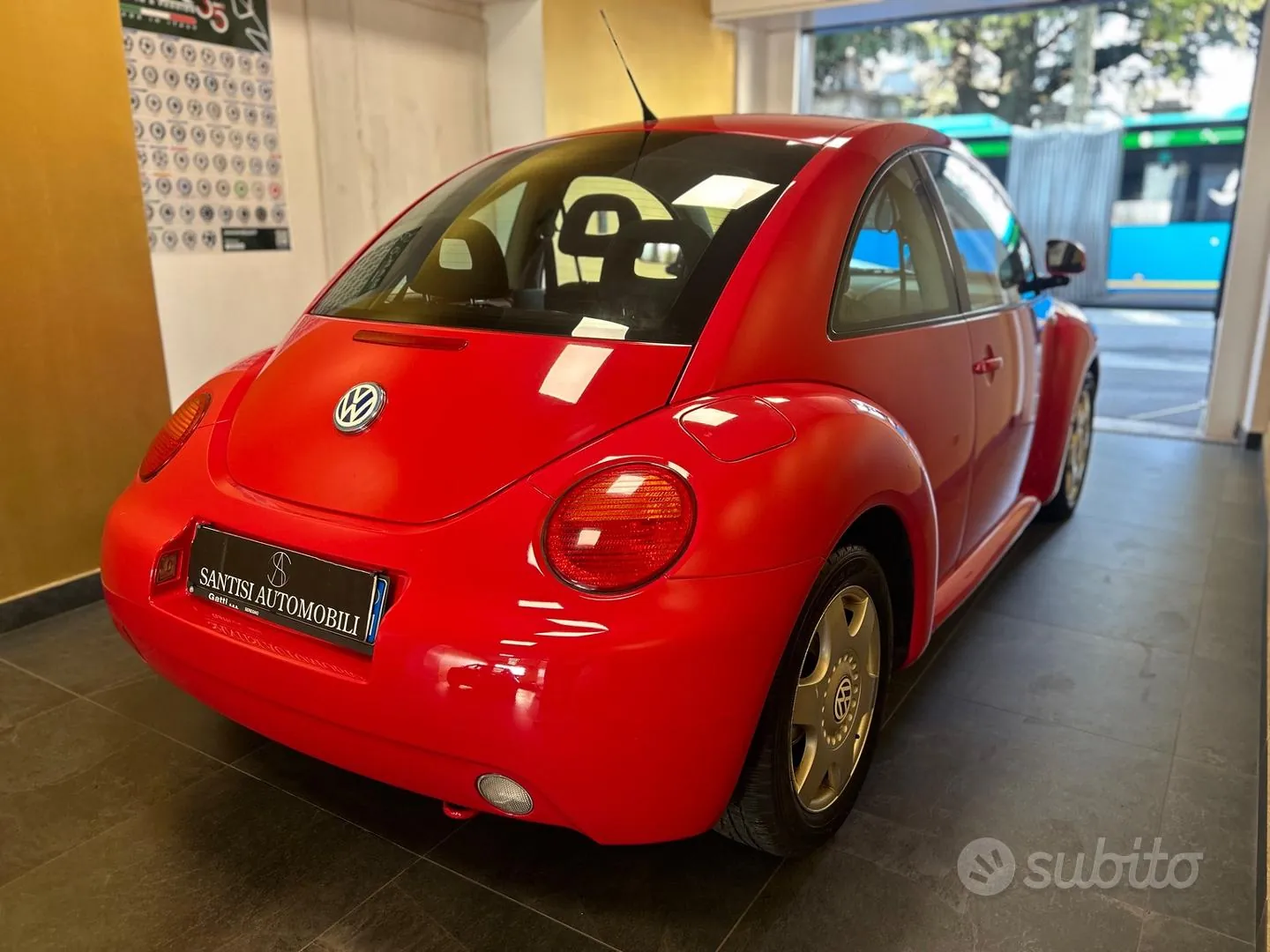 Volkswagen New Beetle 2000 photo 4