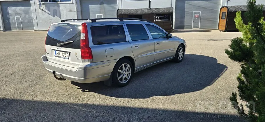 Volvo V70 2007 photo 3