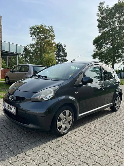 Toyota Aygo 2006 photo 2