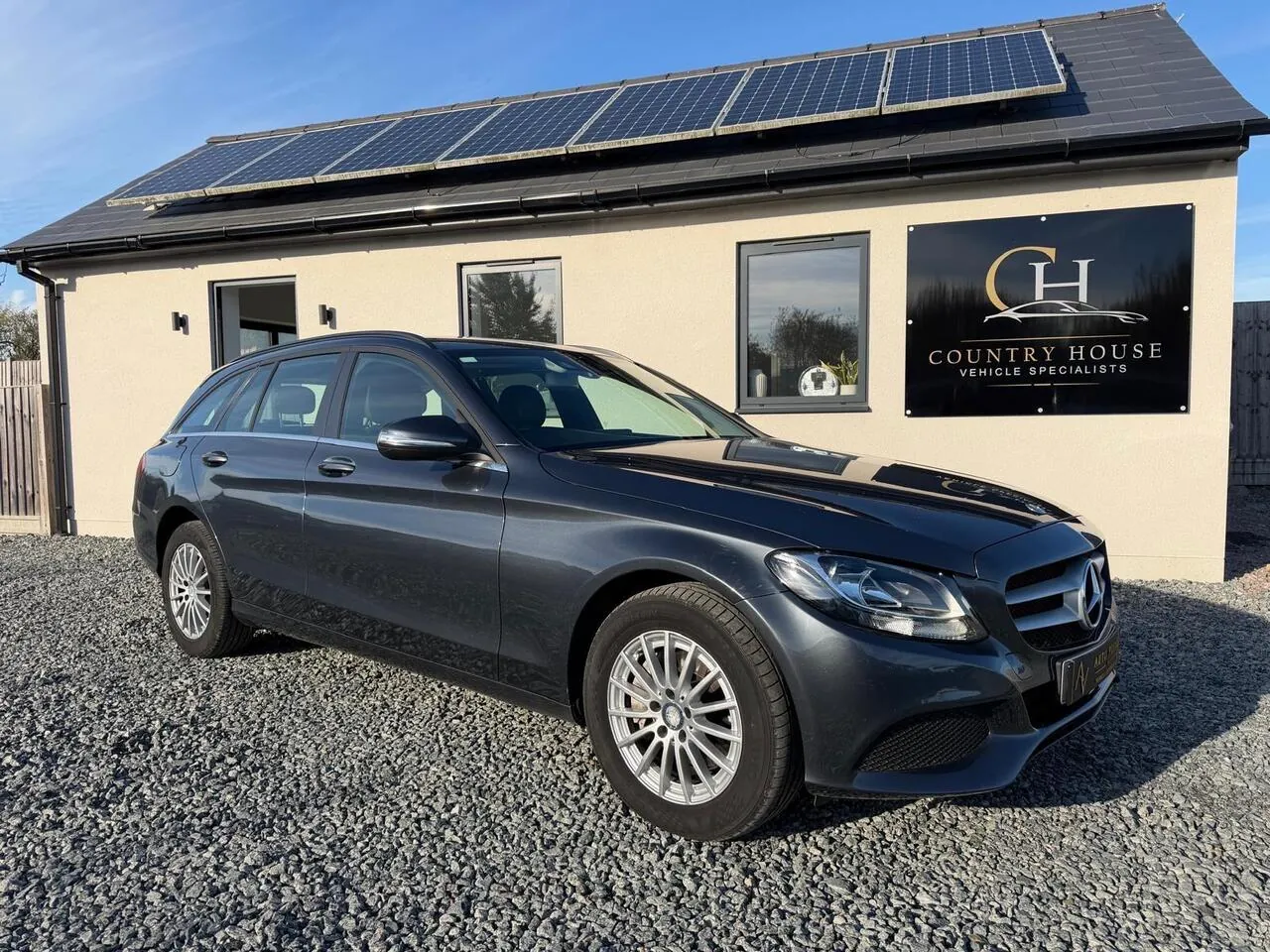 Mercedes-Benz C-Class 2015 photo 2