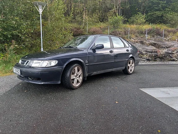 Saab 9-3 2002 photo 4