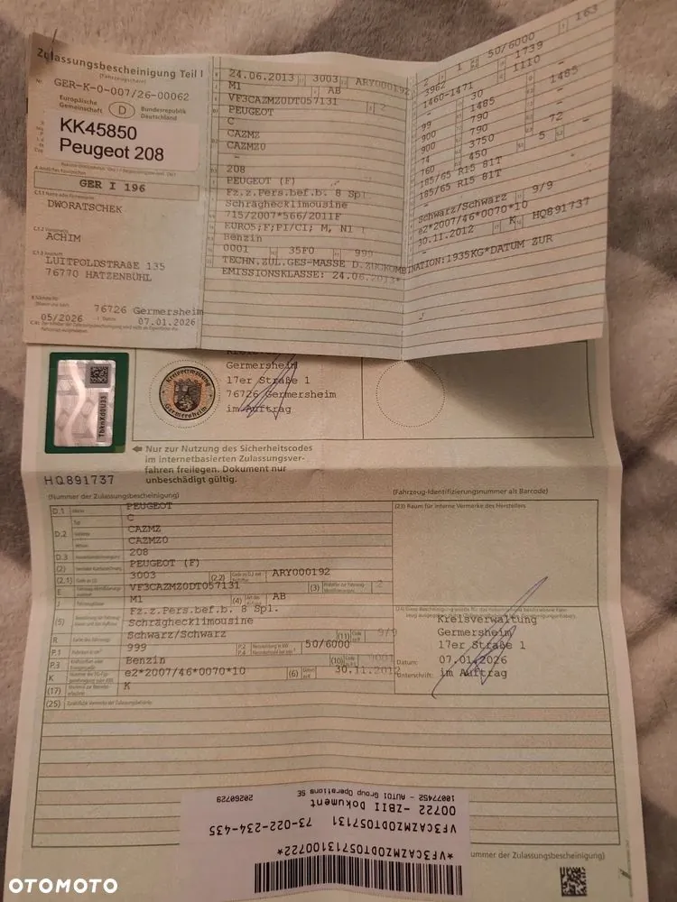 Peugeot 208 2013 photo 2