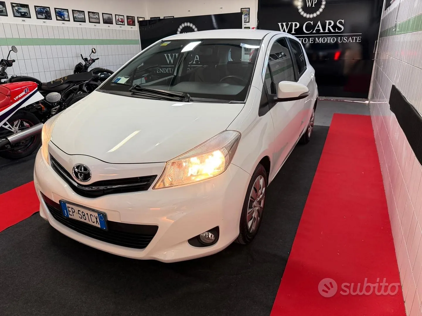 Toyota Yaris 2013 photo 3
