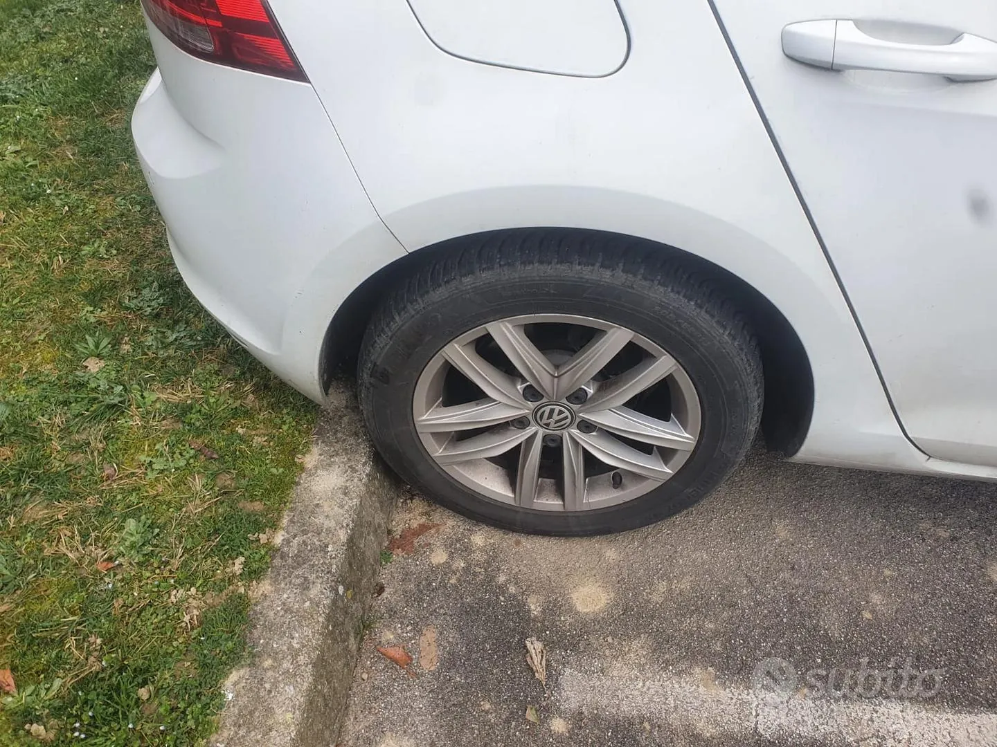 Volkswagen Golf 2016 photo 2