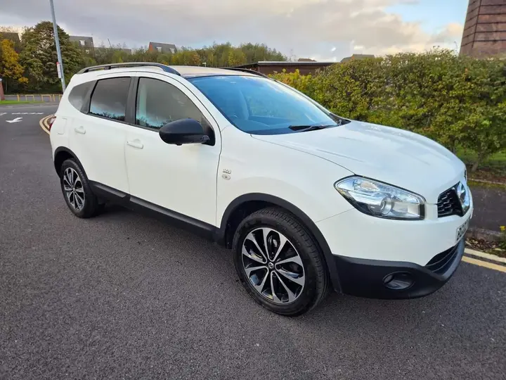 Nissan Qashqai+2