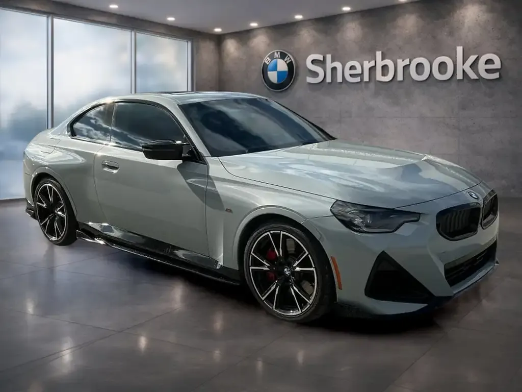 BMW 2 Series 2023 photo 3