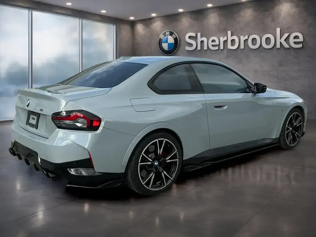 BMW 2 Series 2023 photo 4