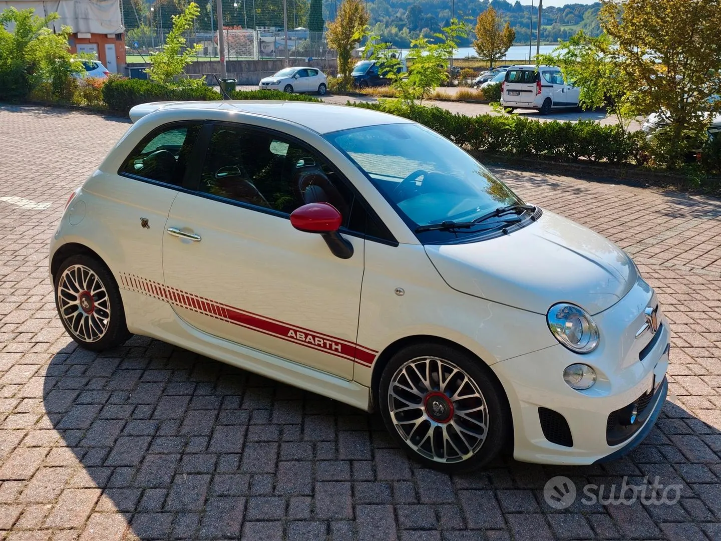 Abarth 500 2009 photo 4