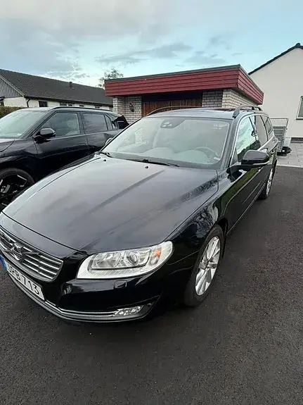 Volvo V70 2015 photo 2