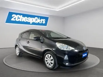 Toyota Aqua 2014 photo 4