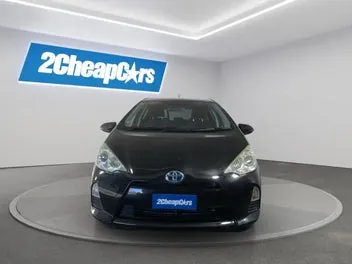 Toyota Aqua 2014 photo 3