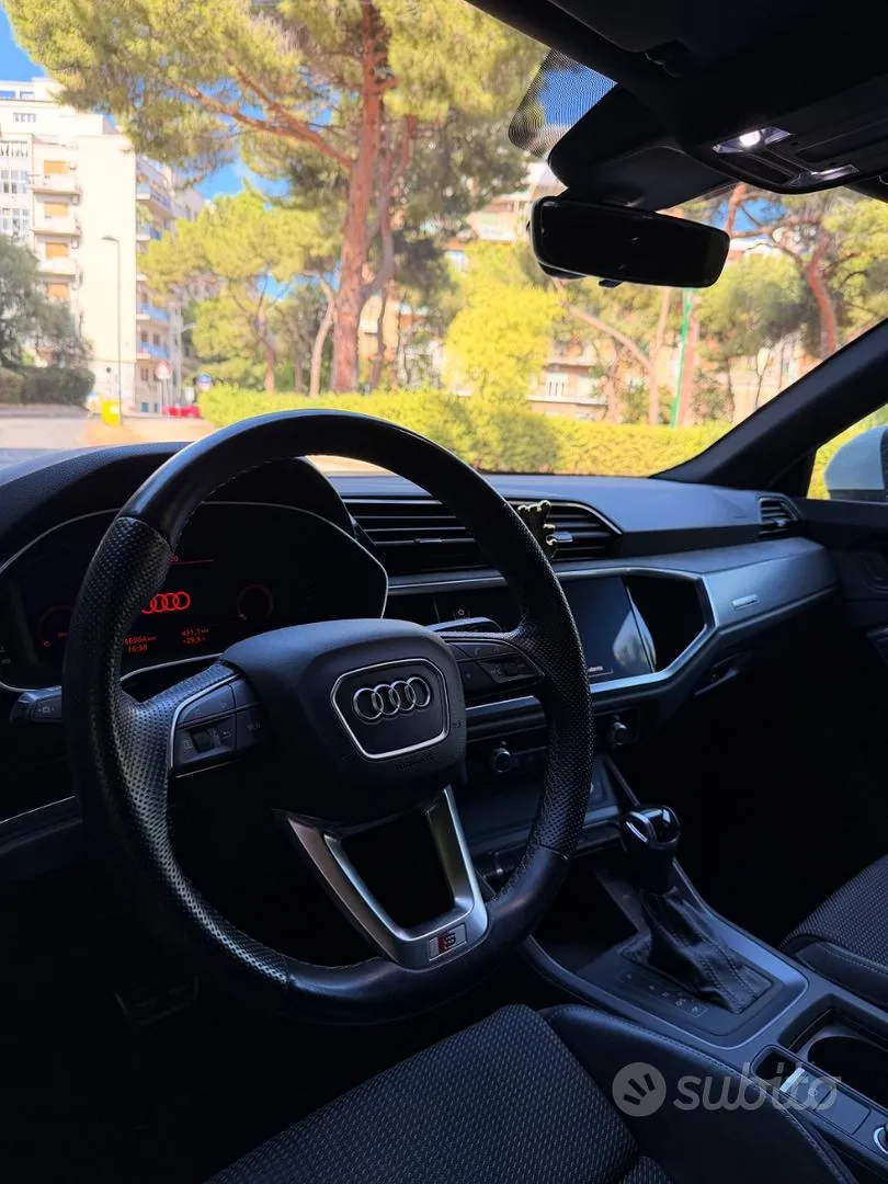 Audi Q3 2022 photo 5