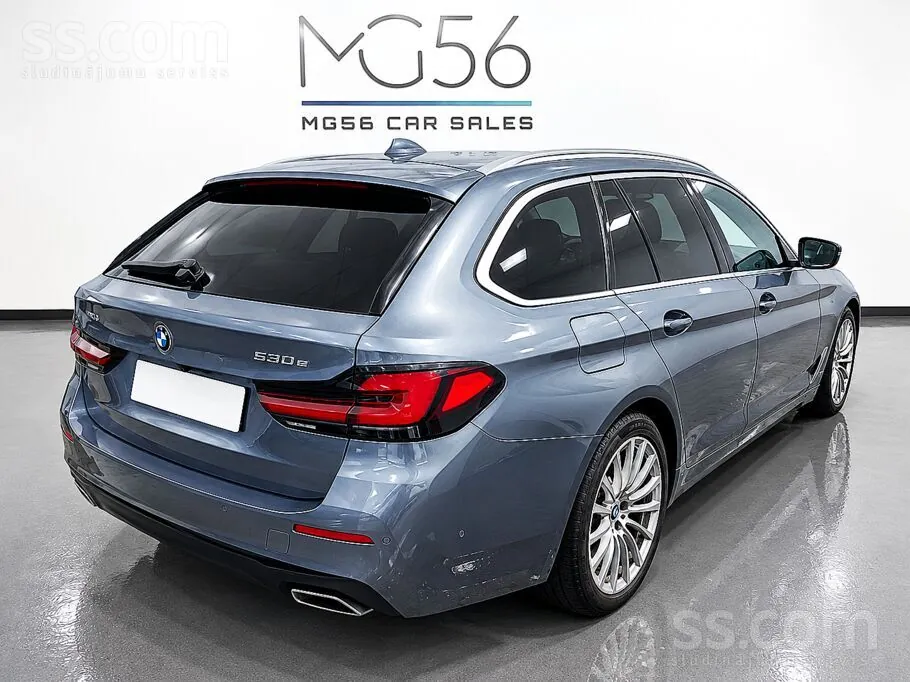BMW 530E 2021 photo 4