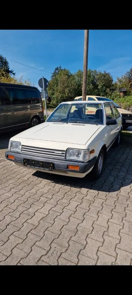 Mazda 323