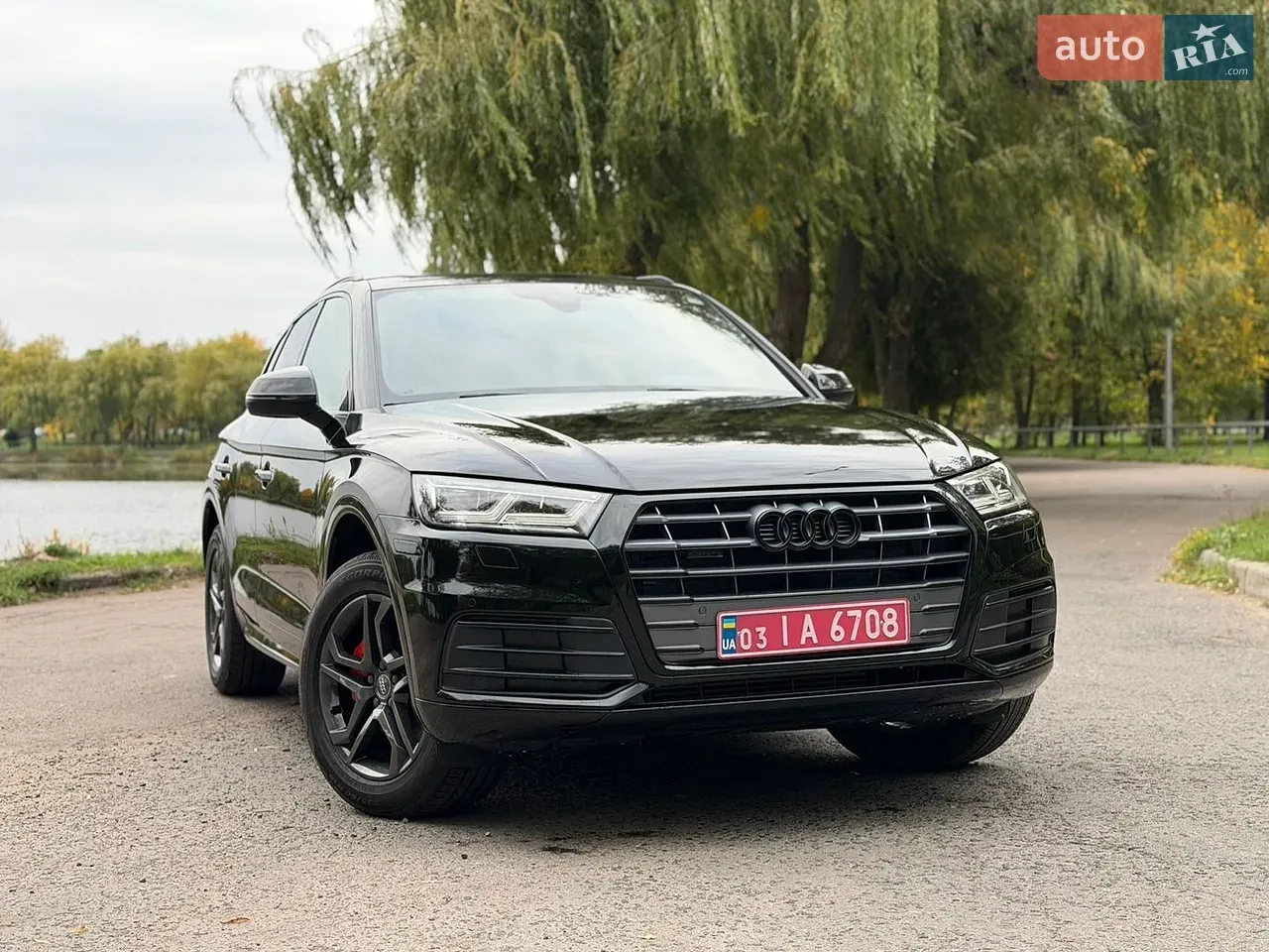 Audi Q5 2017 photo 2