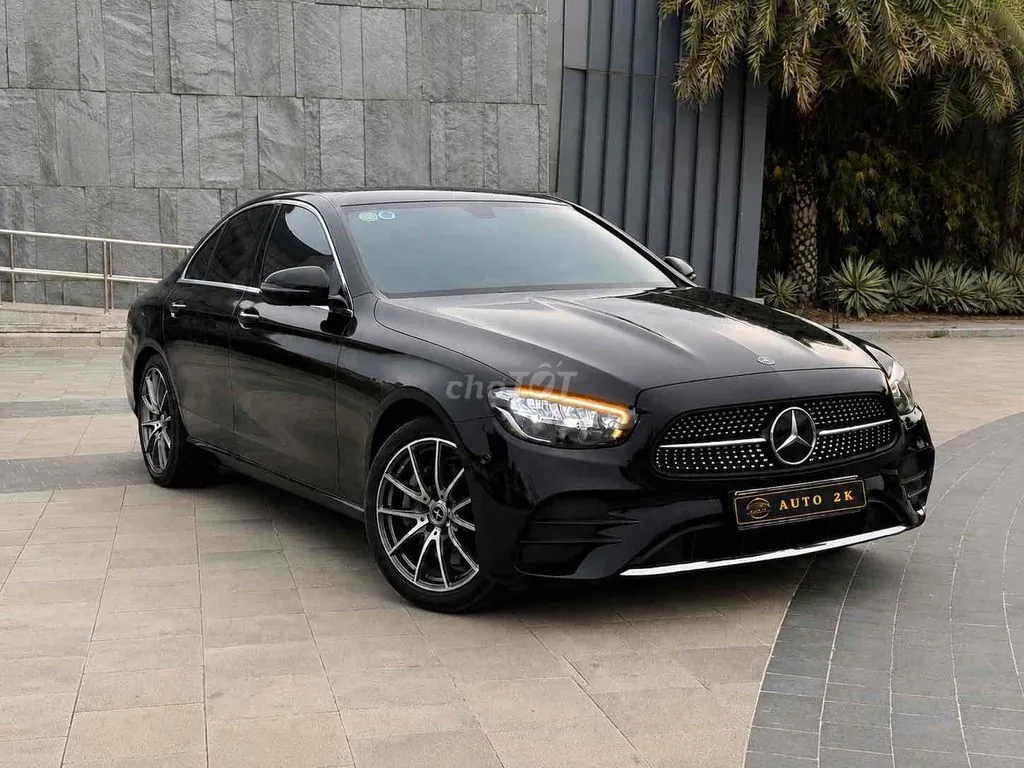 Mercedes-Benz E-Class 2021 photo 2