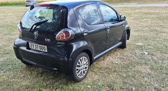 Toyota Aygo 2009 photo 2