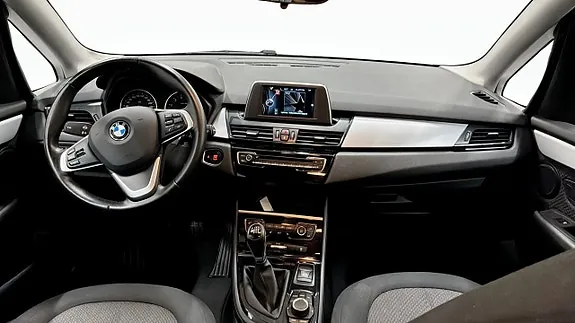 BMW 218 2016 photo 4
