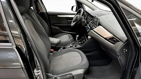 BMW 218 2016 photo 3