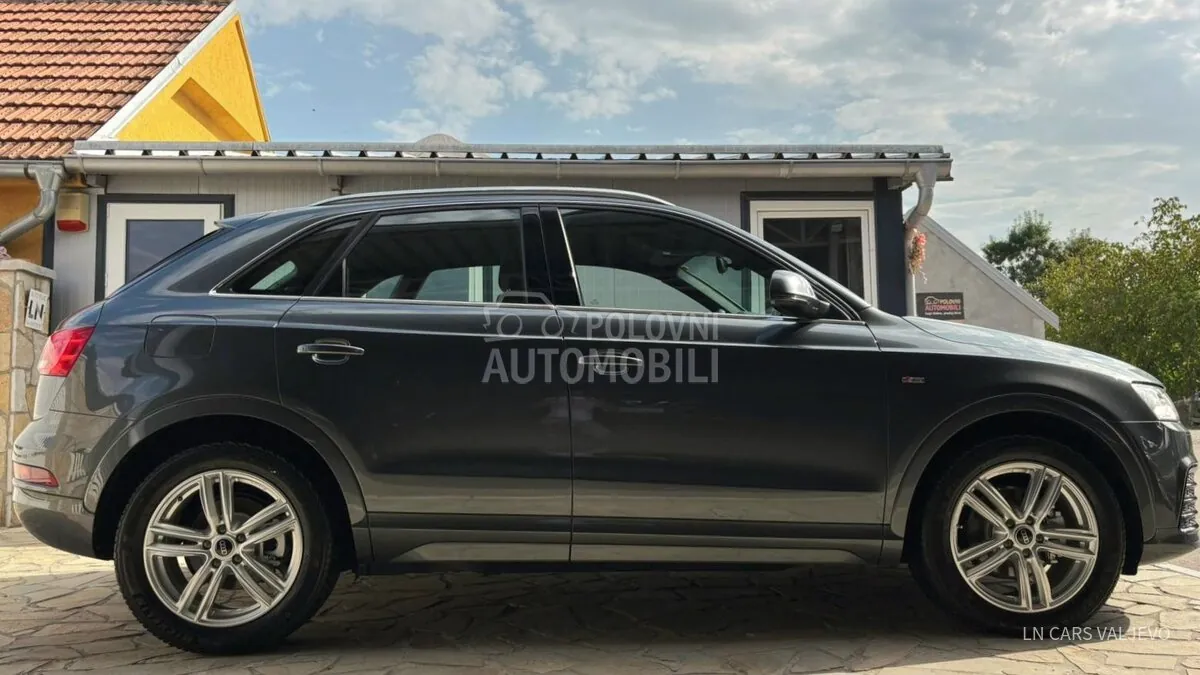Audi Q3 2018 photo 5