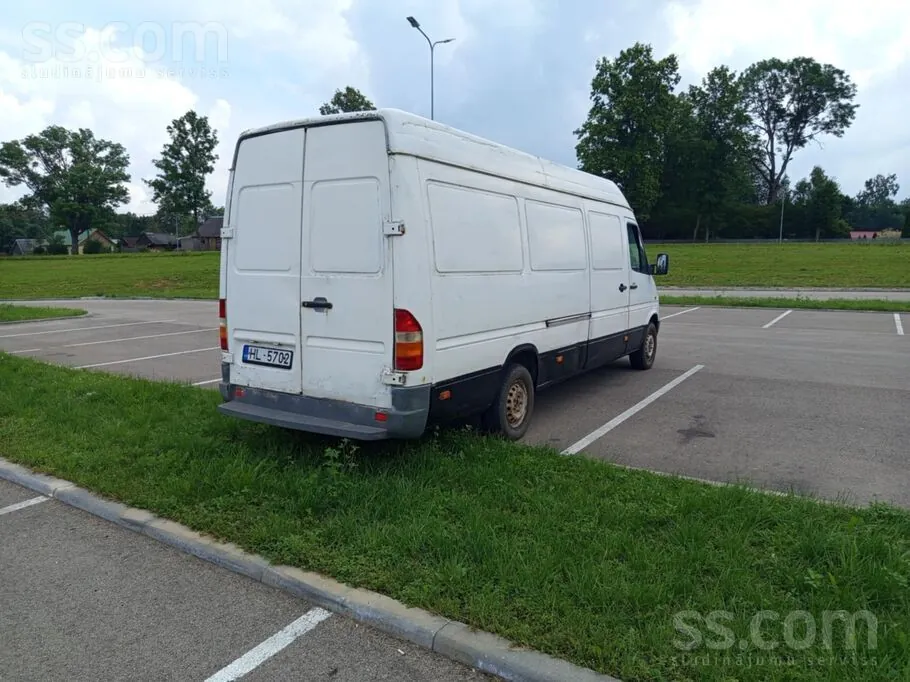 Mercedes-Benz Sprinter 1997 photo 4