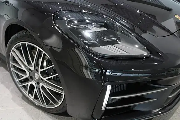 Porsche Panamera 4 2026 photo 5