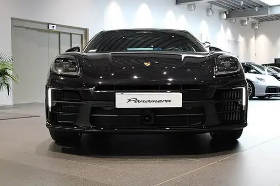 Porsche Panamera 4 2026 photo 3