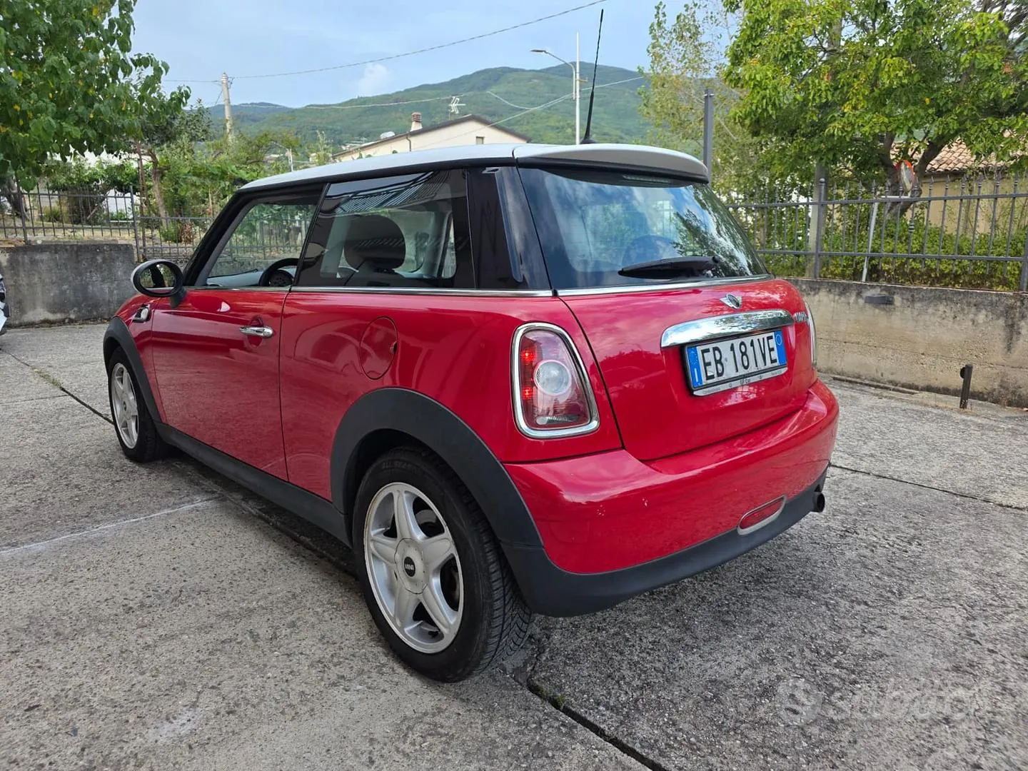 Mini Cooper 2010 photo 3