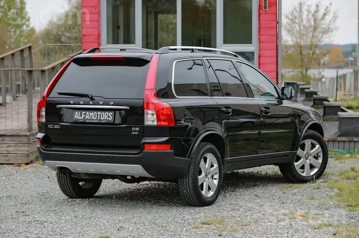 Volvo Xc90 2011 photo 4