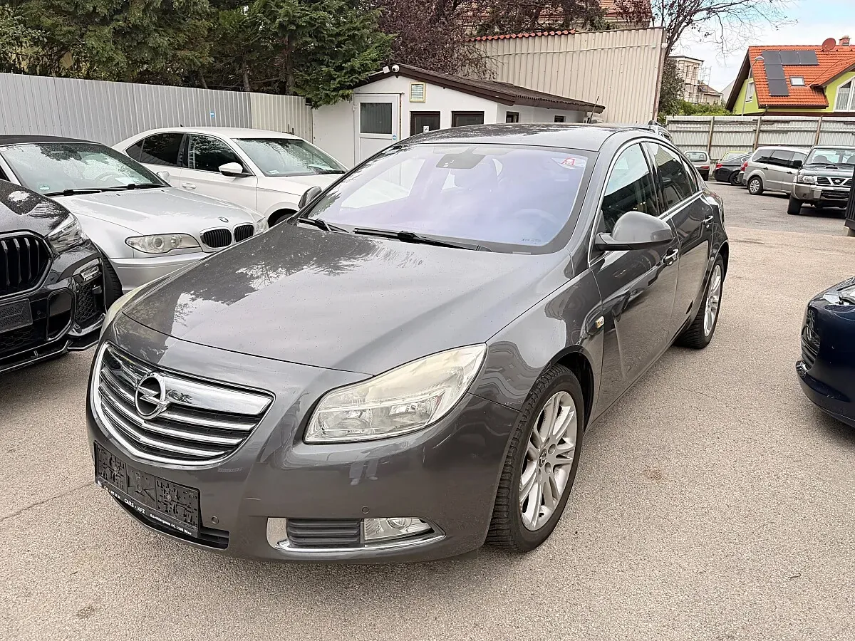 Opel Insignia 2009 photo 2