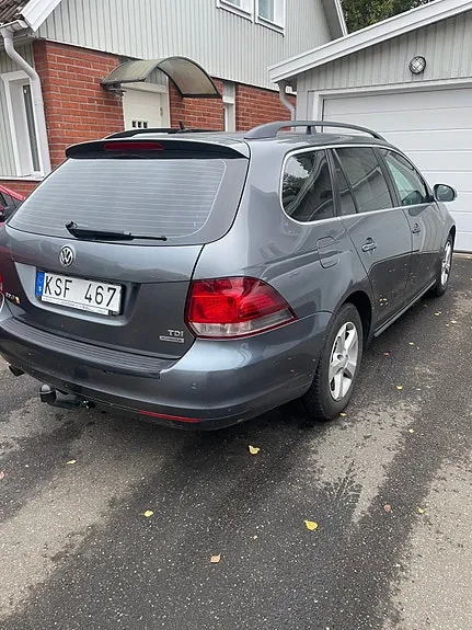 Volkswagen Golf Vi 2010 photo 2