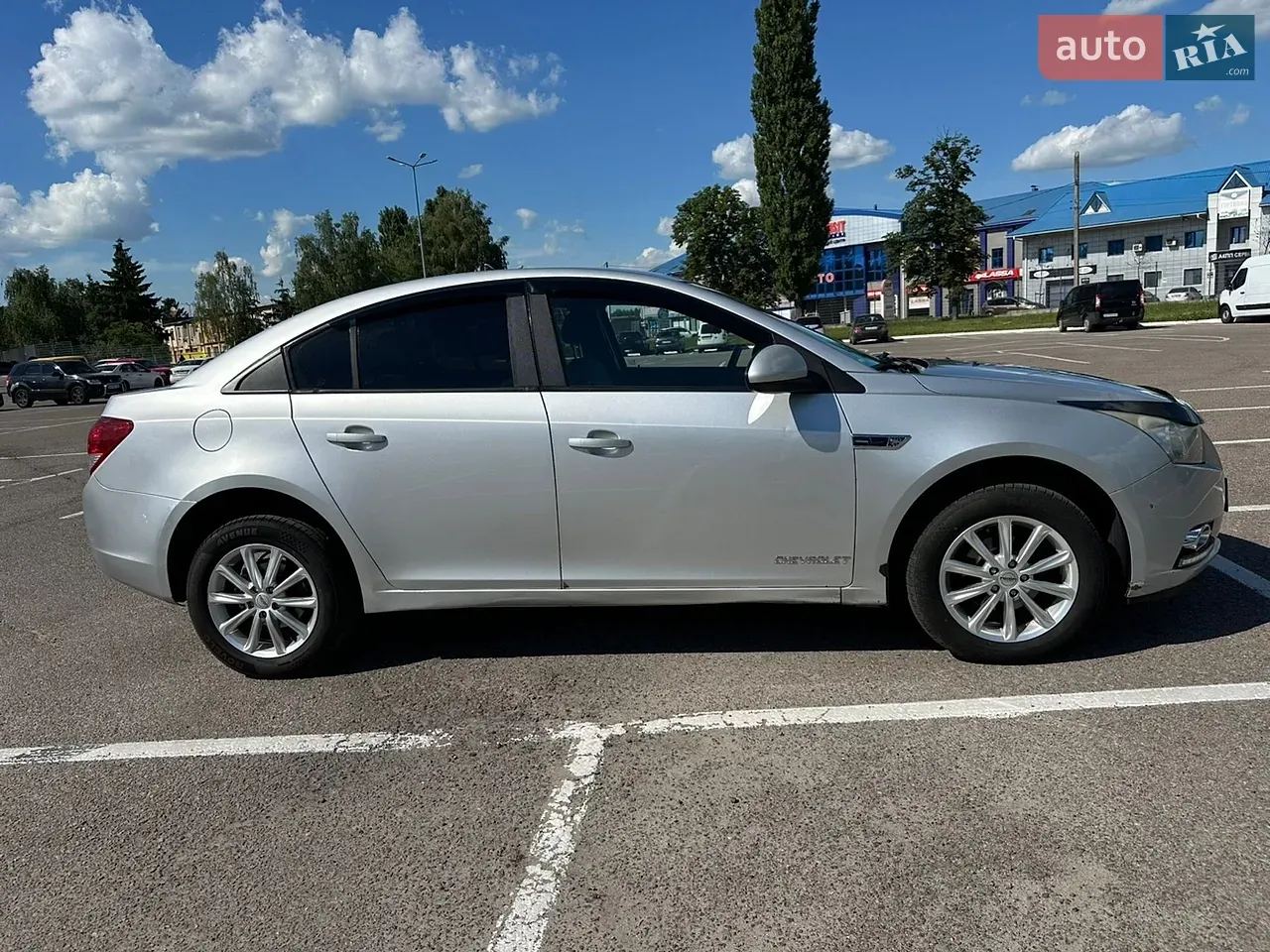 Chevrolet Cruze 2010 photo 3