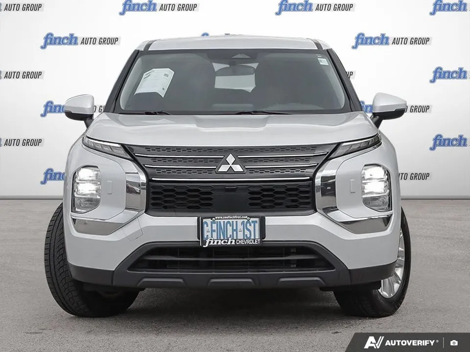 Mitsubishi Outlander 2022 photo 2
