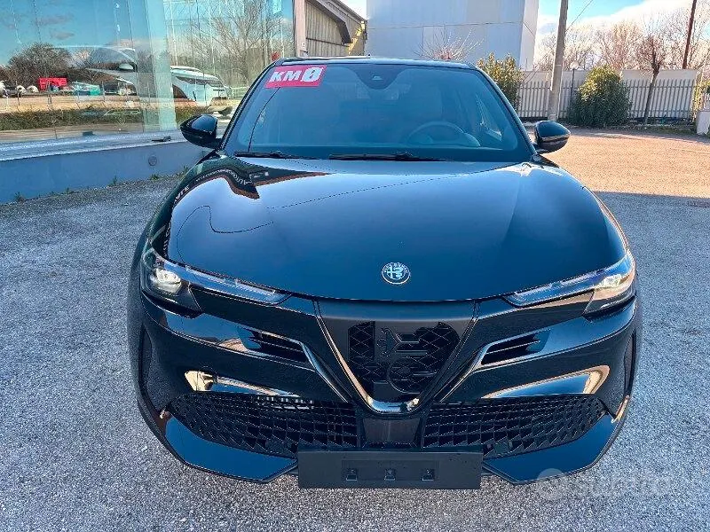 Alfa Romeo Junior 2025 photo 3