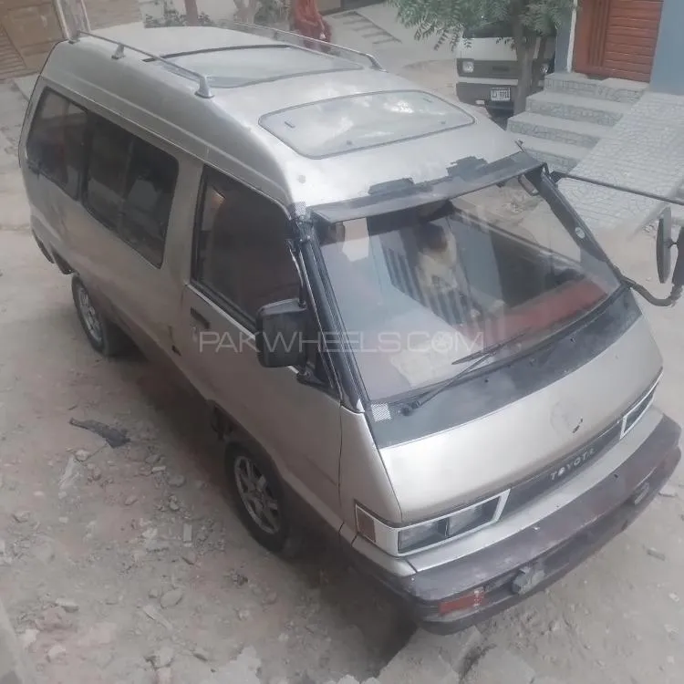 Toyota Town Ace